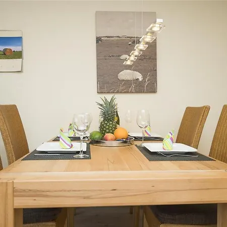 Tunghoern-hues-1og-wohnung-04 Апартаменты *